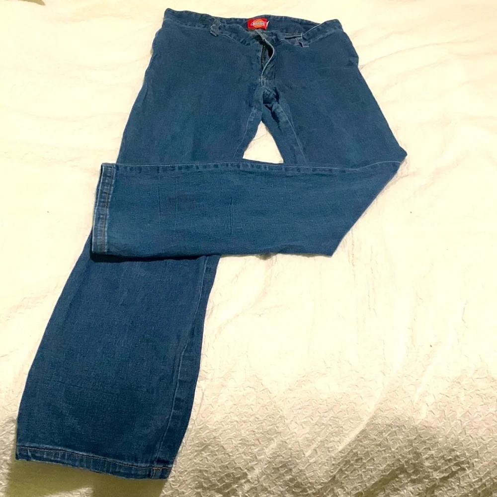 Jeans - Picture 1 of 5